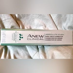 NIB Avon Renew dark circle corrector.